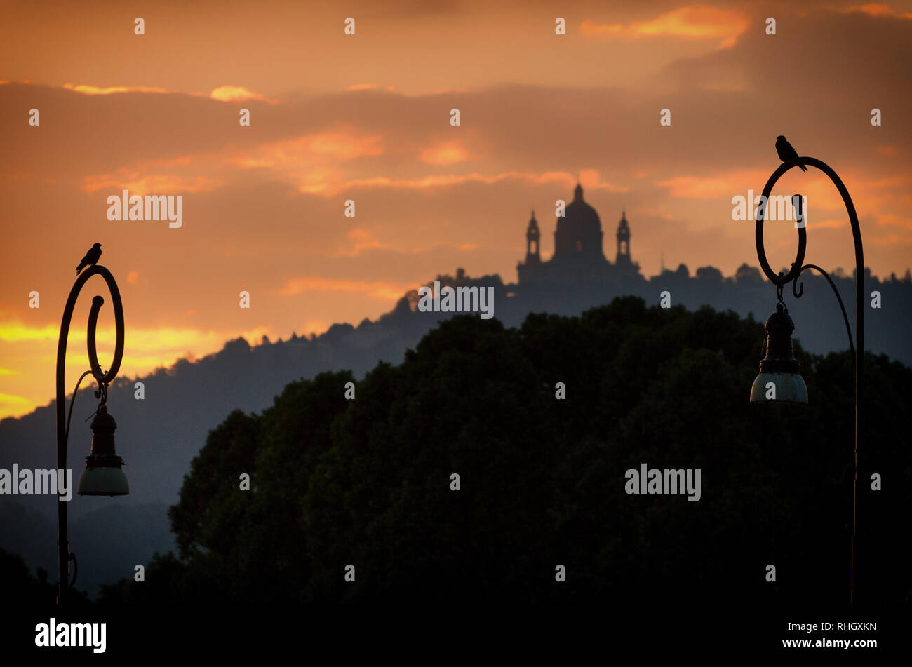 Basilique de Superga à Turin au lever du soleil Banque D'Images