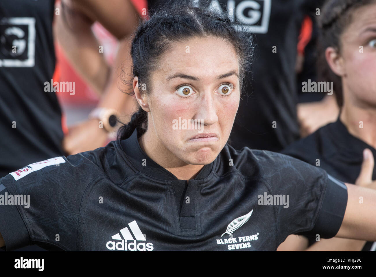 Sydney, Australie. 3 2019. Sarah Olivier de la Nouvelle-Zélande célèbre avec le Haka Maori traditionnel après avoir battu l'Australie 34-10 dans la finale des femmes au cours de la HSBC 2019 Sydney 7s at Sydney Olympic Park, Sydney, Australie, le 3 février 2019. Photo de Peter Dovgan. Credit : UK Sports Photos Ltd/Alamy Live News Banque D'Images