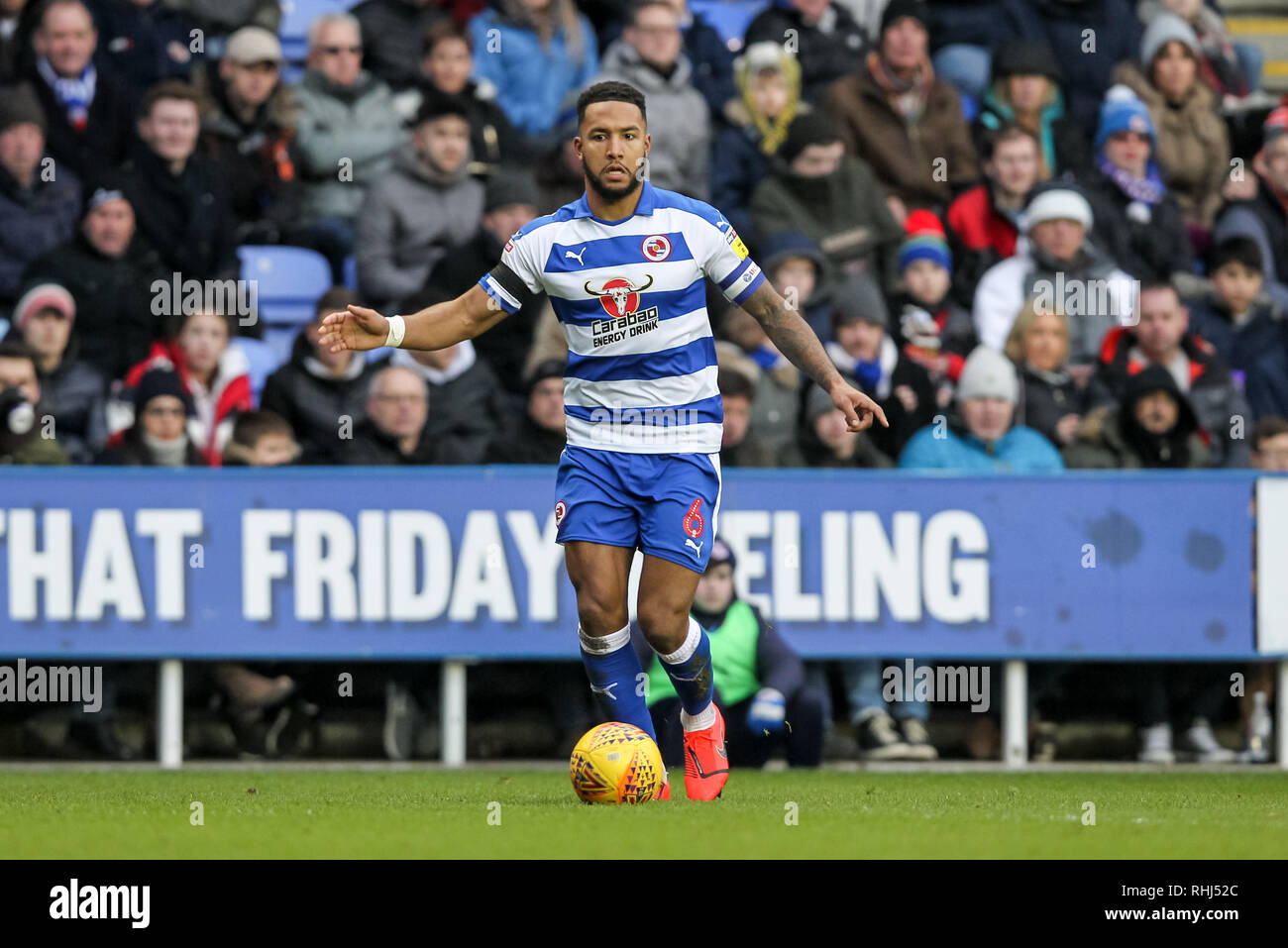 Reading, UK. Feb 2019 2ème. Liam Moore de Reading FC en action pendant le match de championnat EFL Sky Bet entre lecture et Aston Villa au stade Madejski, lecture, l'Angleterre le 2 février 2019. Photo de Ken d'Étincelles. Usage éditorial uniquement, licence requise pour un usage commercial. Aucune utilisation de pari, de jeux ou d'un seul club/ligue/dvd publications. Credit : UK Sports Photos Ltd/Alamy Live News Banque D'Images