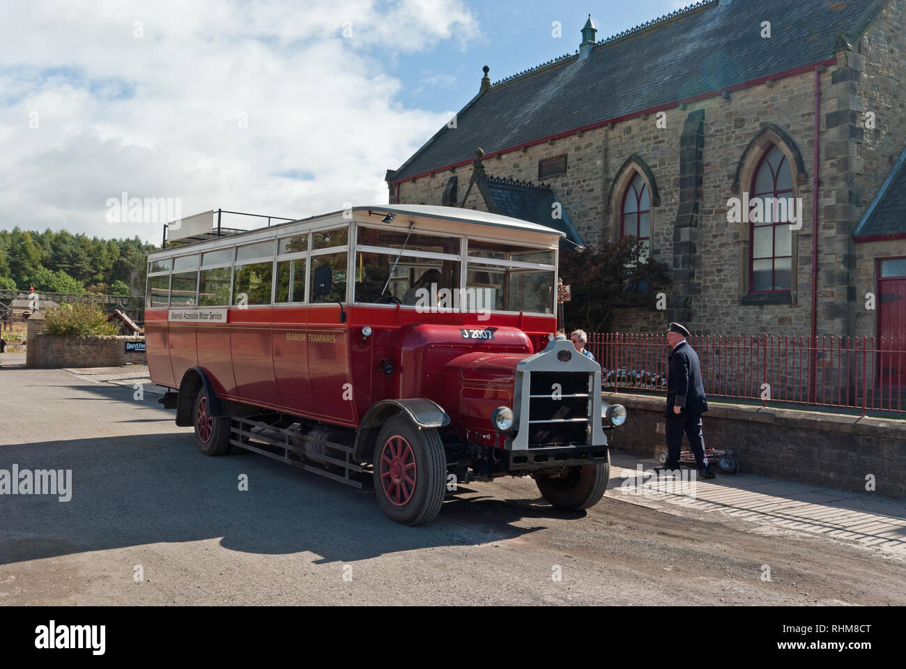 Vintage single decker bus à Beamish Museum, Co Durham, England, UK Banque D'Images