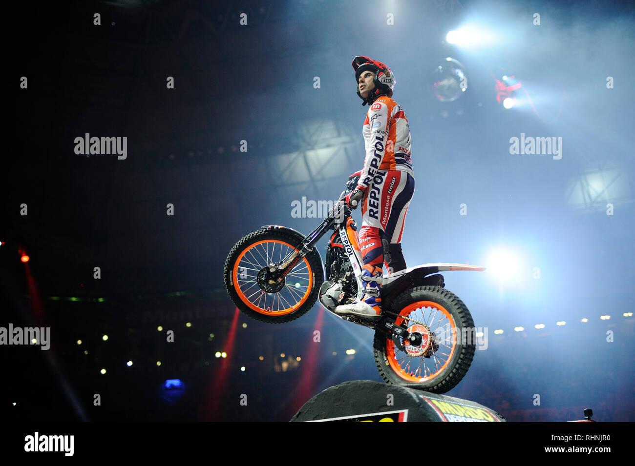 Barcelone, Espagne 3 Février, 2019. Toni Bou de l'équipe Repsol Honda en  action au cours de la Solo Barcelone Moto trial indoor au Palau Sant Jordi.  Crédit : Pablo Guillen/Alamy Live News