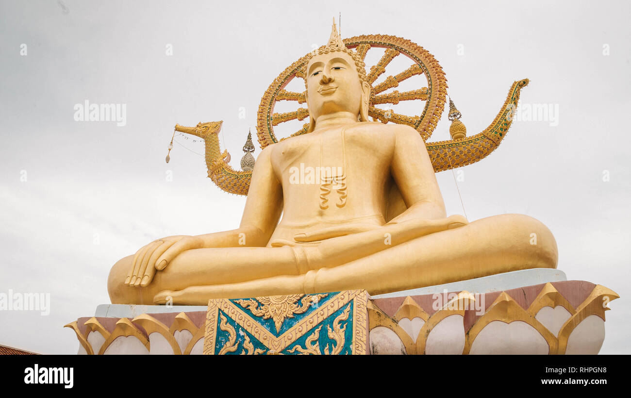 Big Buddha Temple de Wat Phra Yai à Bo Put, Ko Samui Banque D'Images