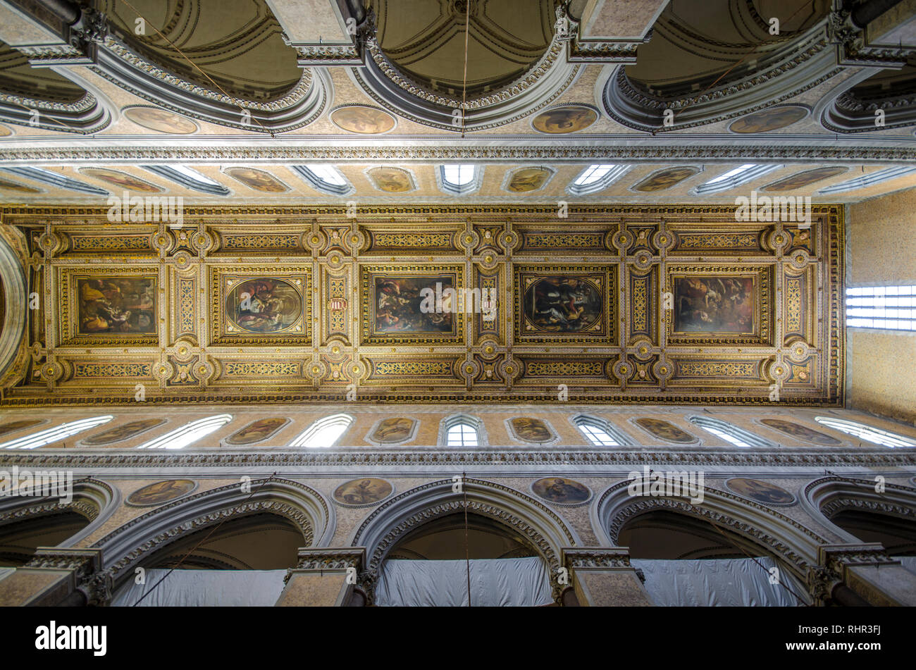 Naples, Italie - à l'intérieur de l'intérieur du Duomo (cathédrale), Naples, Campanie, Italie Banque D'Images