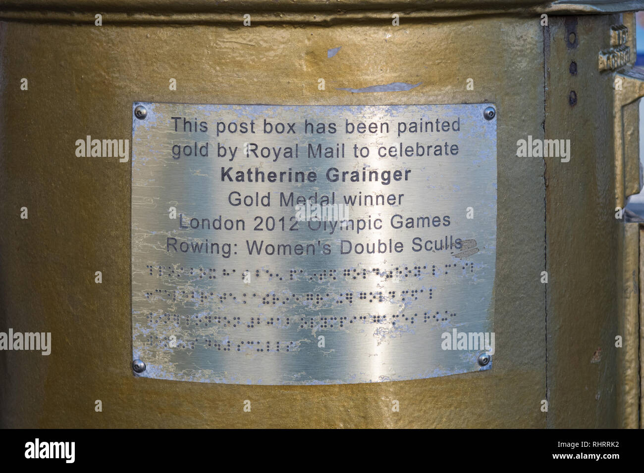 Post box or célébrant les jeux olympiques d'été de 2012 gold medal Katherine Grainger qui a remporté l'or en aviron - deux de couple Femmes - Aberdeen Banque D'Images