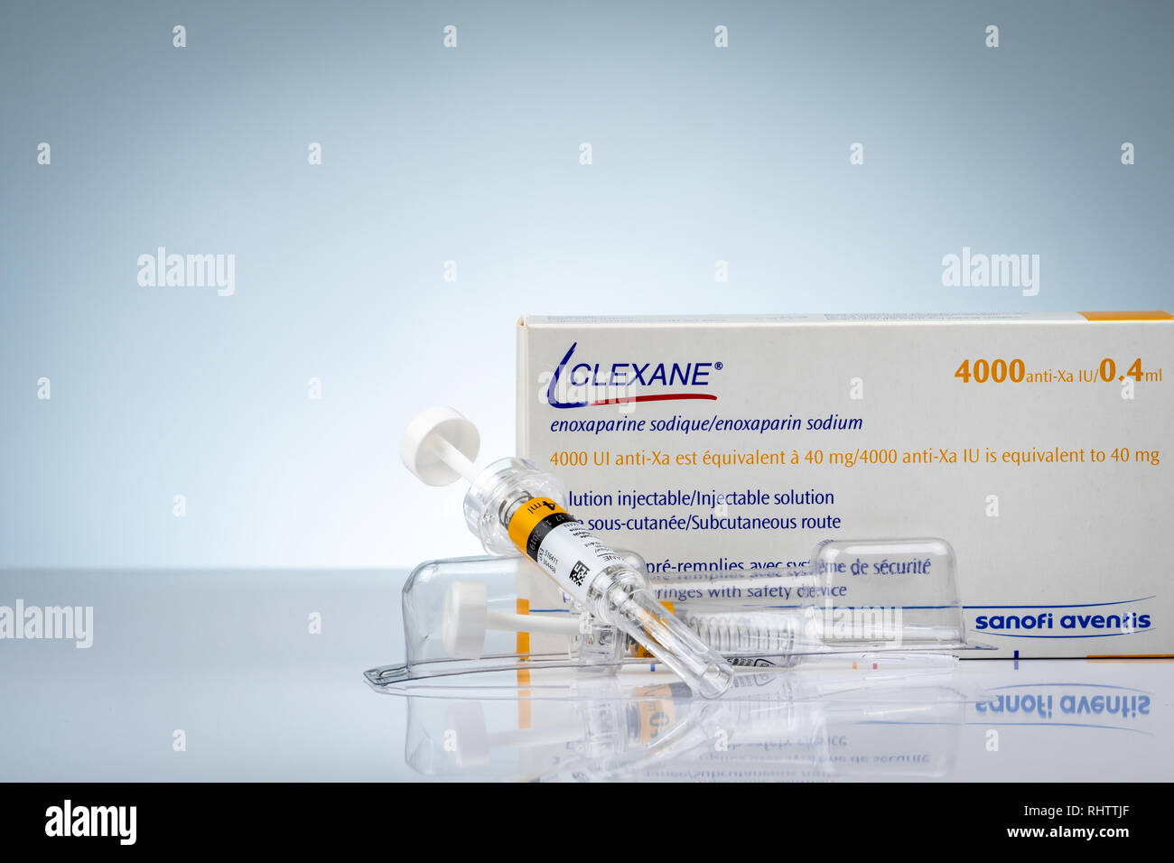 CHONBURI, THAÏLANDE - 11 octobre 2018 : Clexane Seringues, solution injectable en seringue et aiguille d'injection avec système de sécurité automatique, Banque D'Images