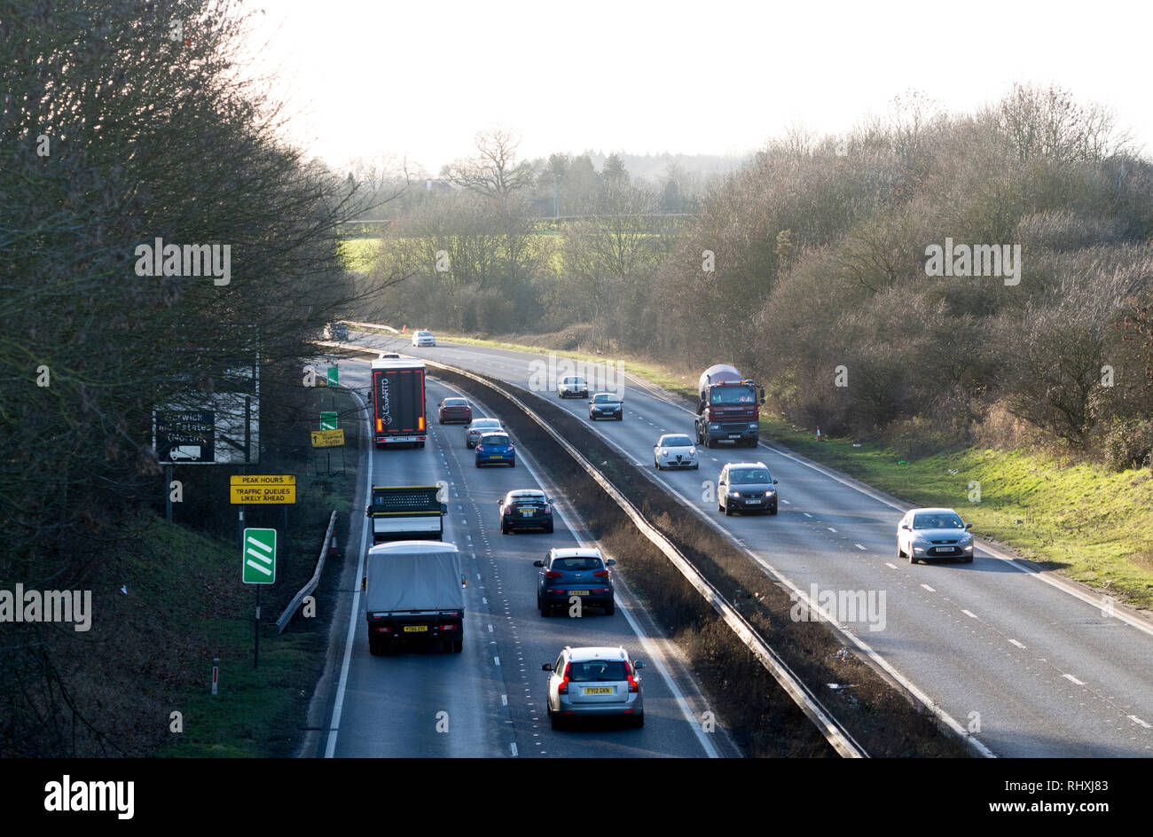 La route A46 en hiver, Warwick, Warwickshire, UK Banque D'Images