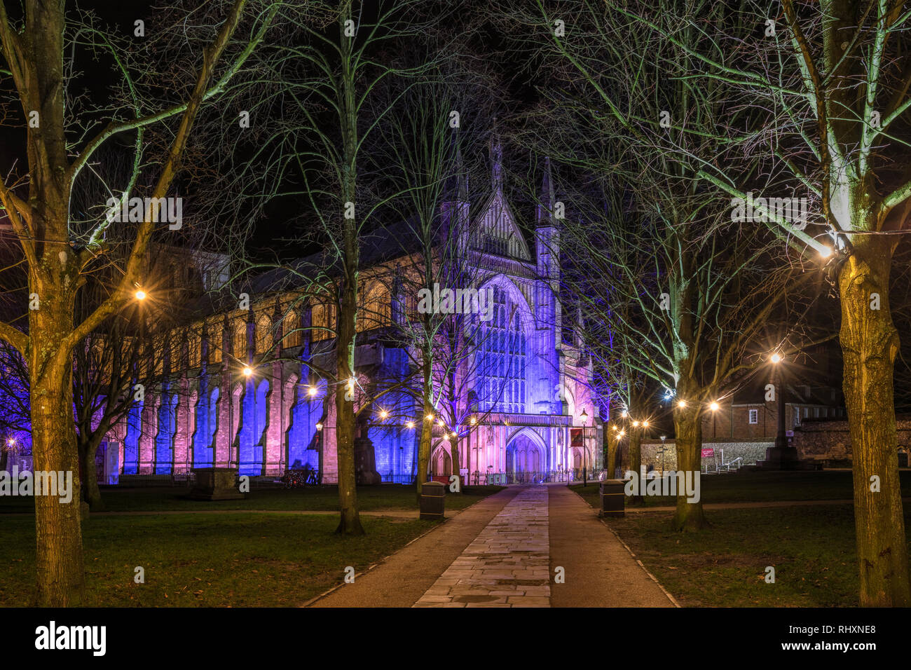 La cathédrale de Winchester, Hampshire, Angleterre, Royaume-Uni Banque D'Images
