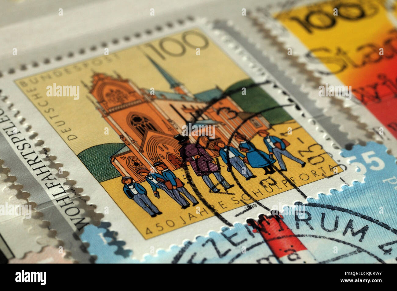 Timbres de l'Allemagne. Sur la création d'édition, spectacles 450e anniversaire de l'École de Pforta, profondeur de champ, vers 1993 Banque D'Images