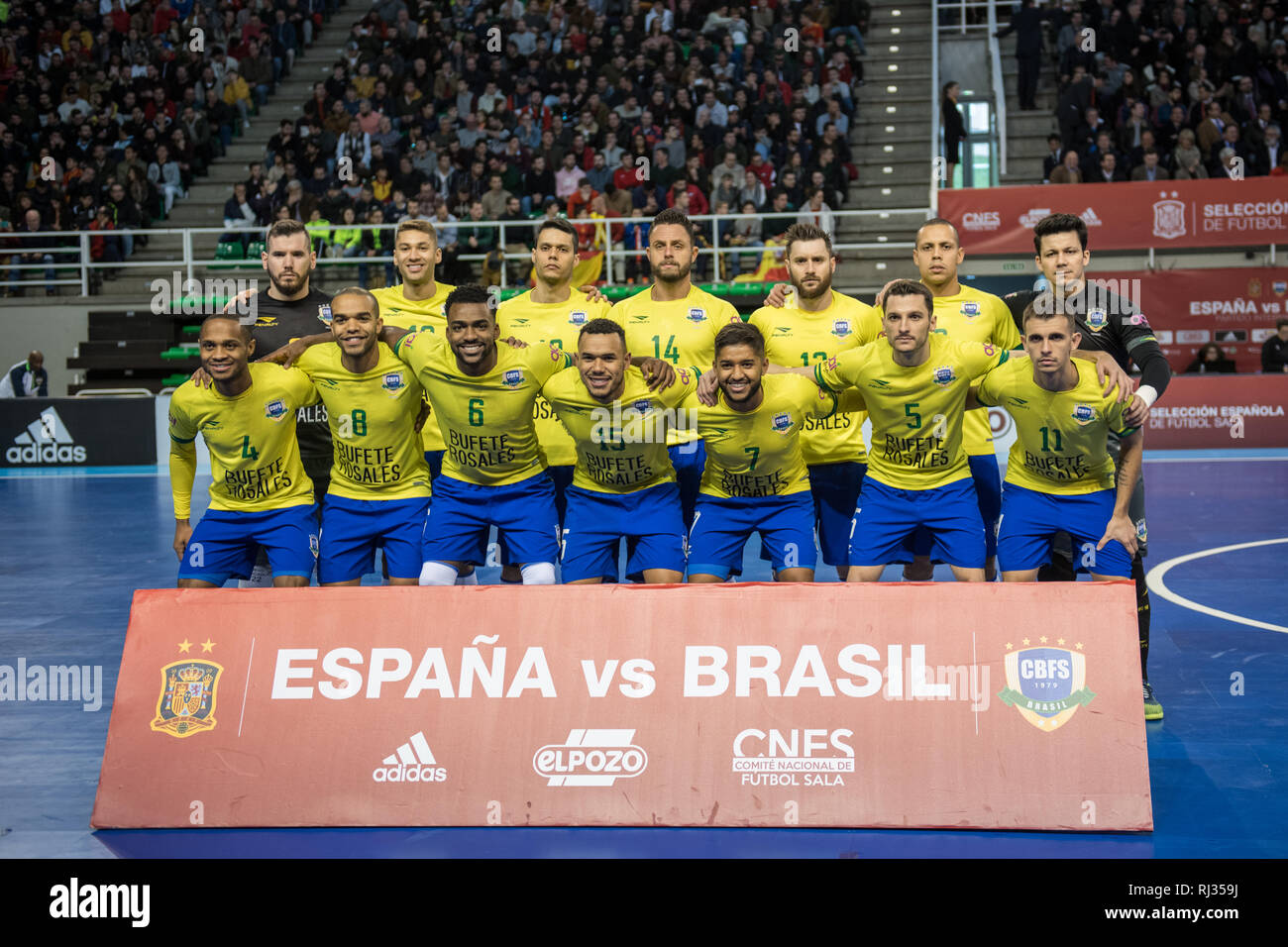 Indoor footsal correspondent à des équipes nationales de l'Espagne et le Brésil au pavillon multiusos de Caceres Banque D'Images