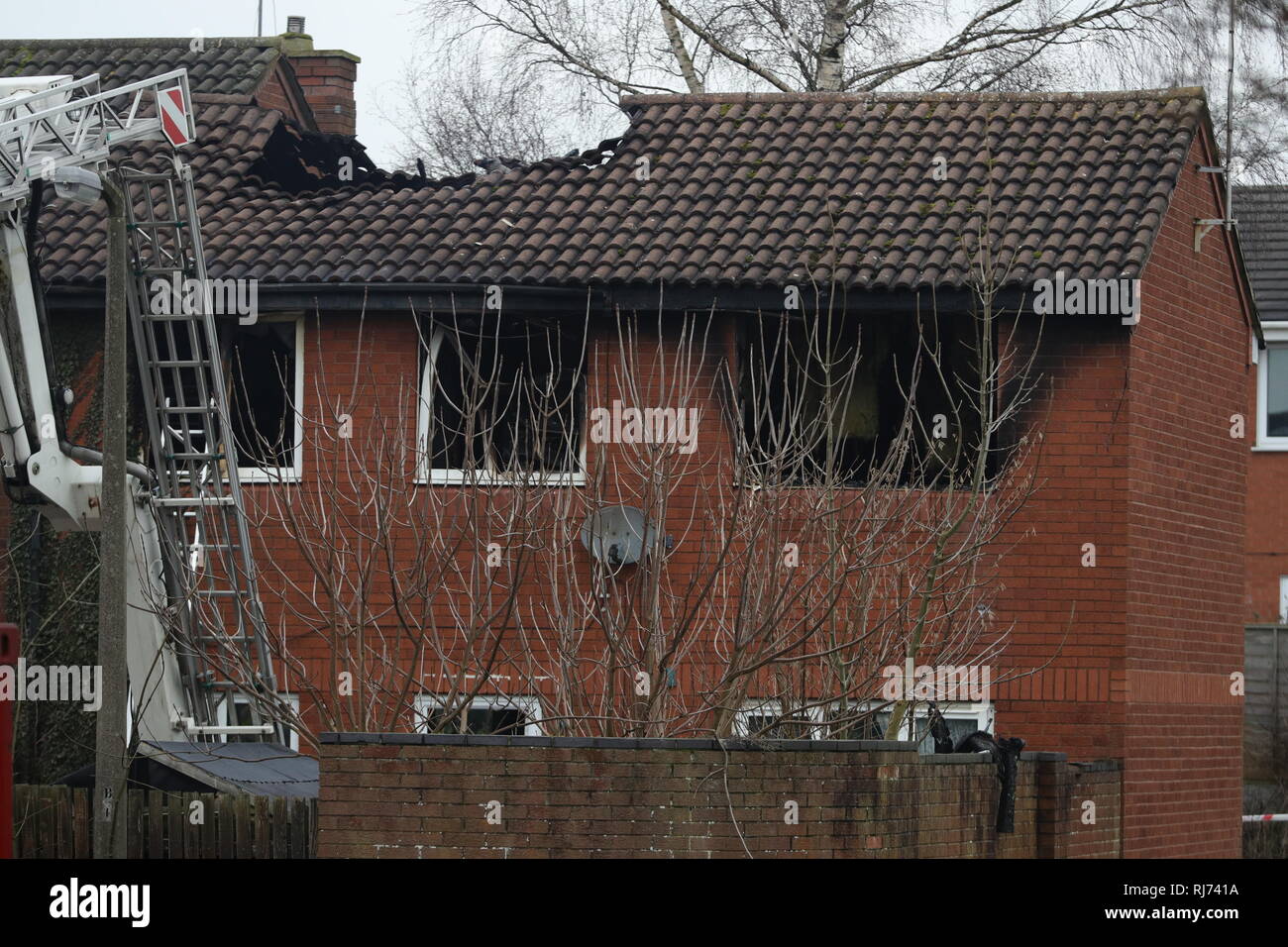 Les lieux d'un incendie en Sycamore Lane, Stafford, qui a coûté la vie à quatre enfants. Banque D'Images