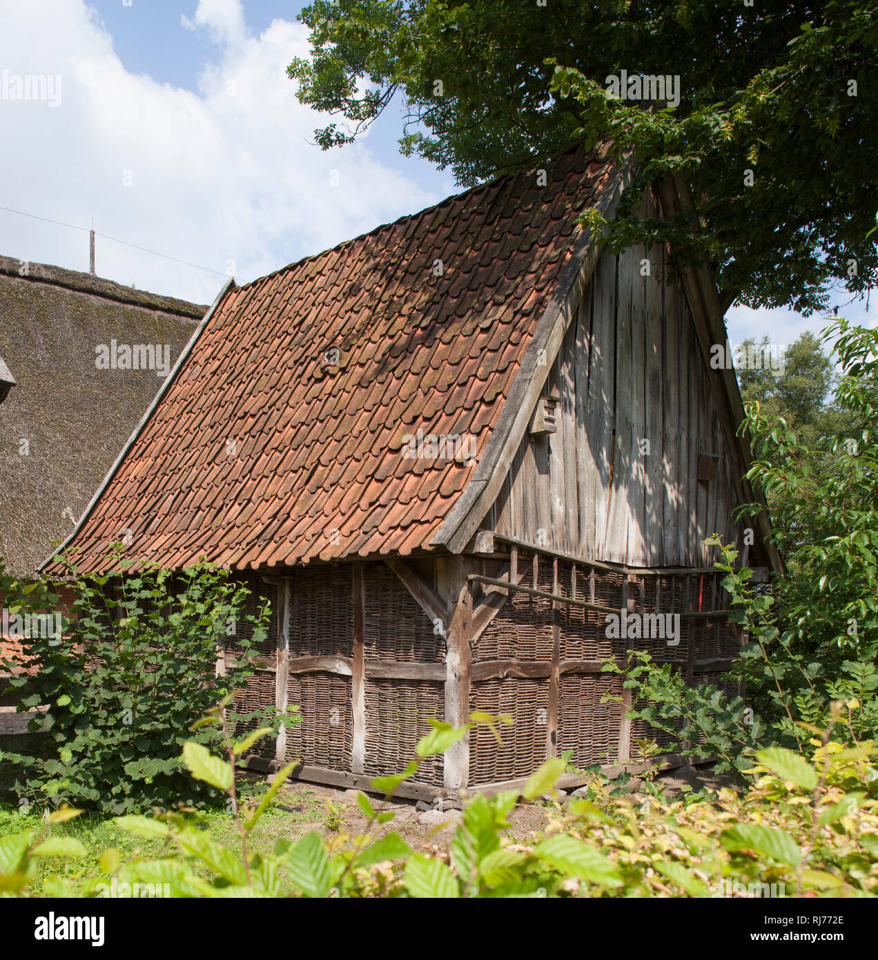 Deutschland, Niedersachsen, Bad Zwischenahn, Freilichtmuseum Ammerländer Bauernhaus, Gartenhaus, Banque D'Images