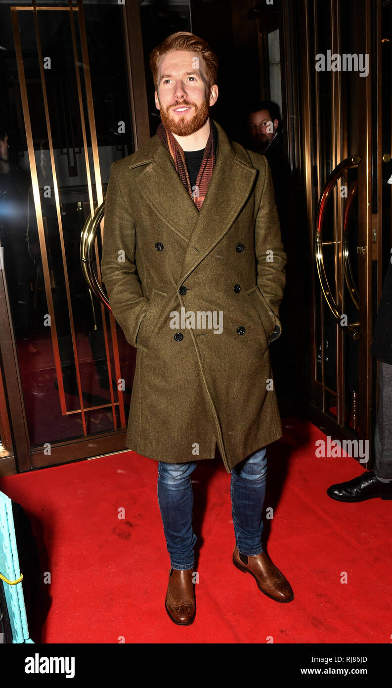 Londres, Royaume-Uni. Feb, 2019 5. Neil Jones Ray Arrivers Burmiston - collecte de fonds à l'exposition de l'hôtel Athenaeum, Crédit photo : Alamy/Capital Live News Banque D'Images