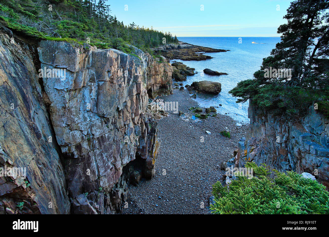 Les Ravens Nest, la péninsule de Schoodic, Acadia National Park, Maine, USA Banque D'Images