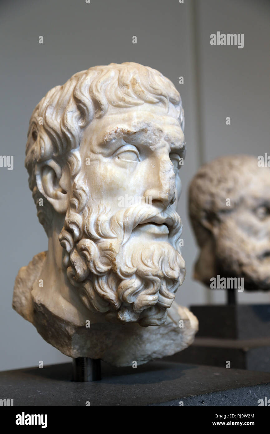 En tête du philosophe grec Épicure (341-270 av. J.-C.). Copie romaine. Époque Impériale, 2e siècle AD. L'a rencontré. Ny, USA. Banque D'Images