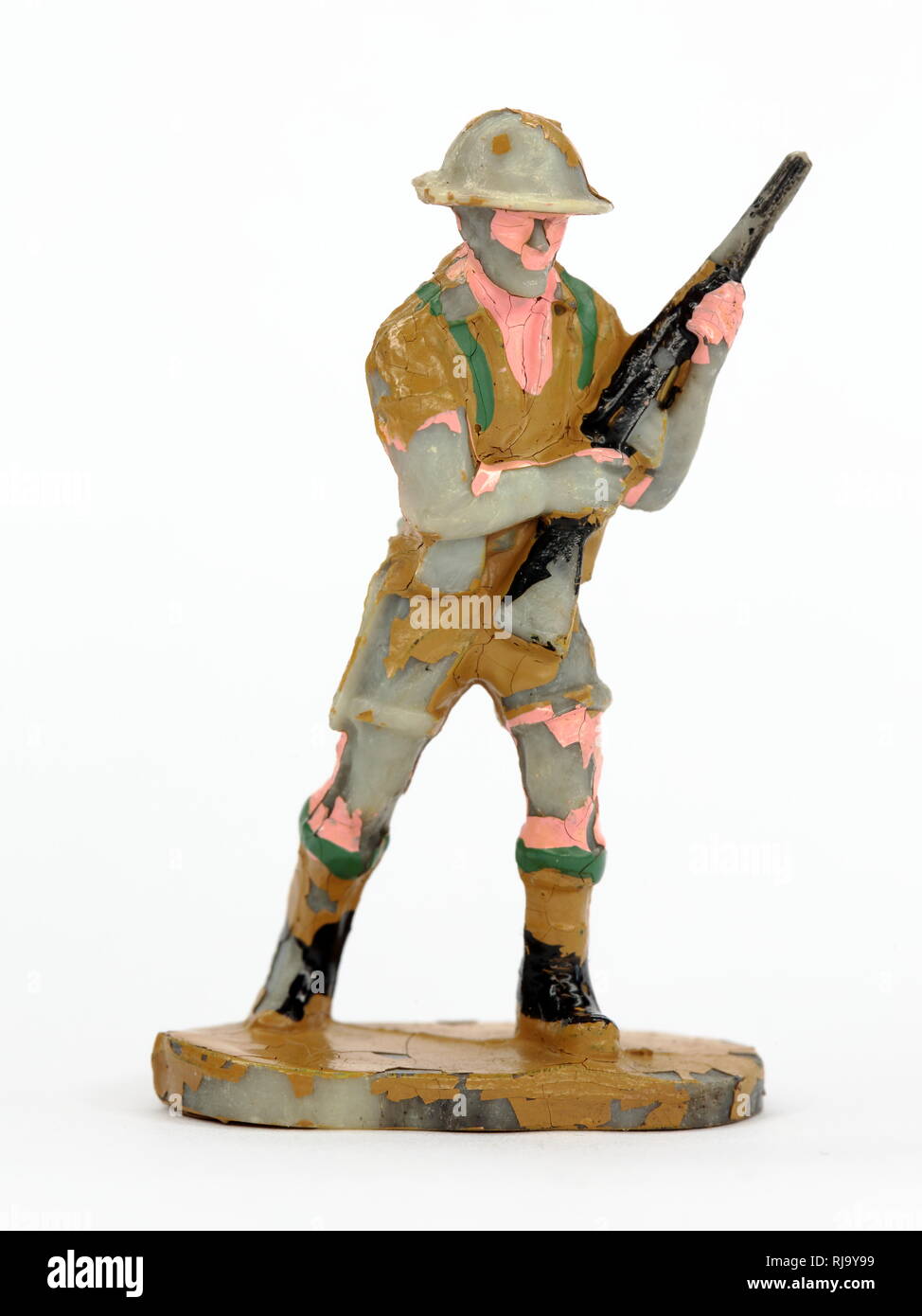 Jouets anciens - Ancien soldat de plomb Porte étendard 18e siècle