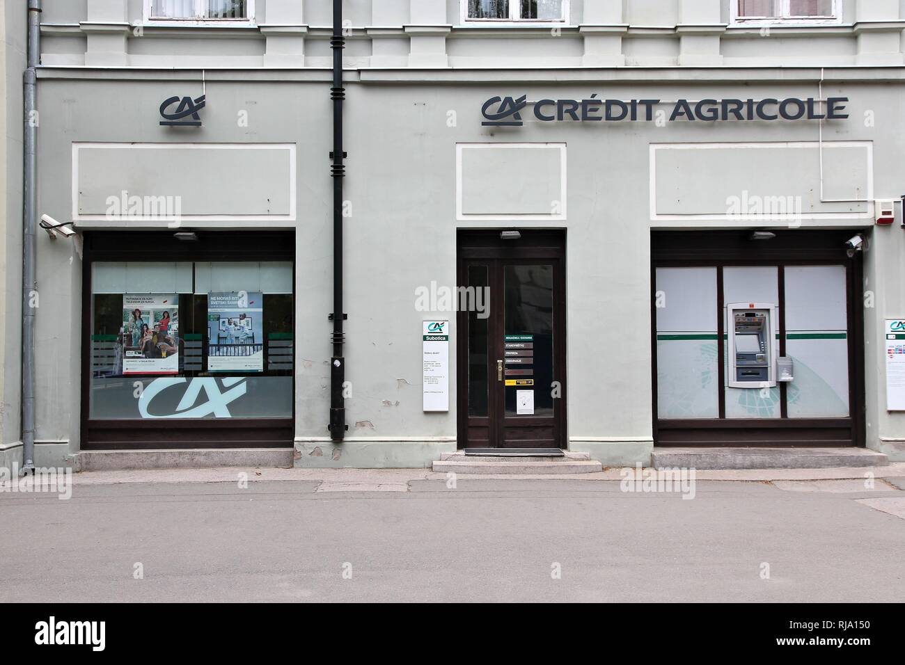 Credit Agricole Bank Banque D Image Et Photos Alamy