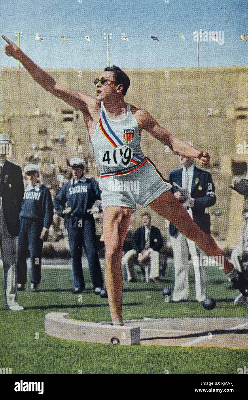 Photo de David Wilson "Buster" Charles, fils (1908 - 2006) tourné en mettant au décathlon au cours de l'Jeux olympiques de 1932. Banque D'Images