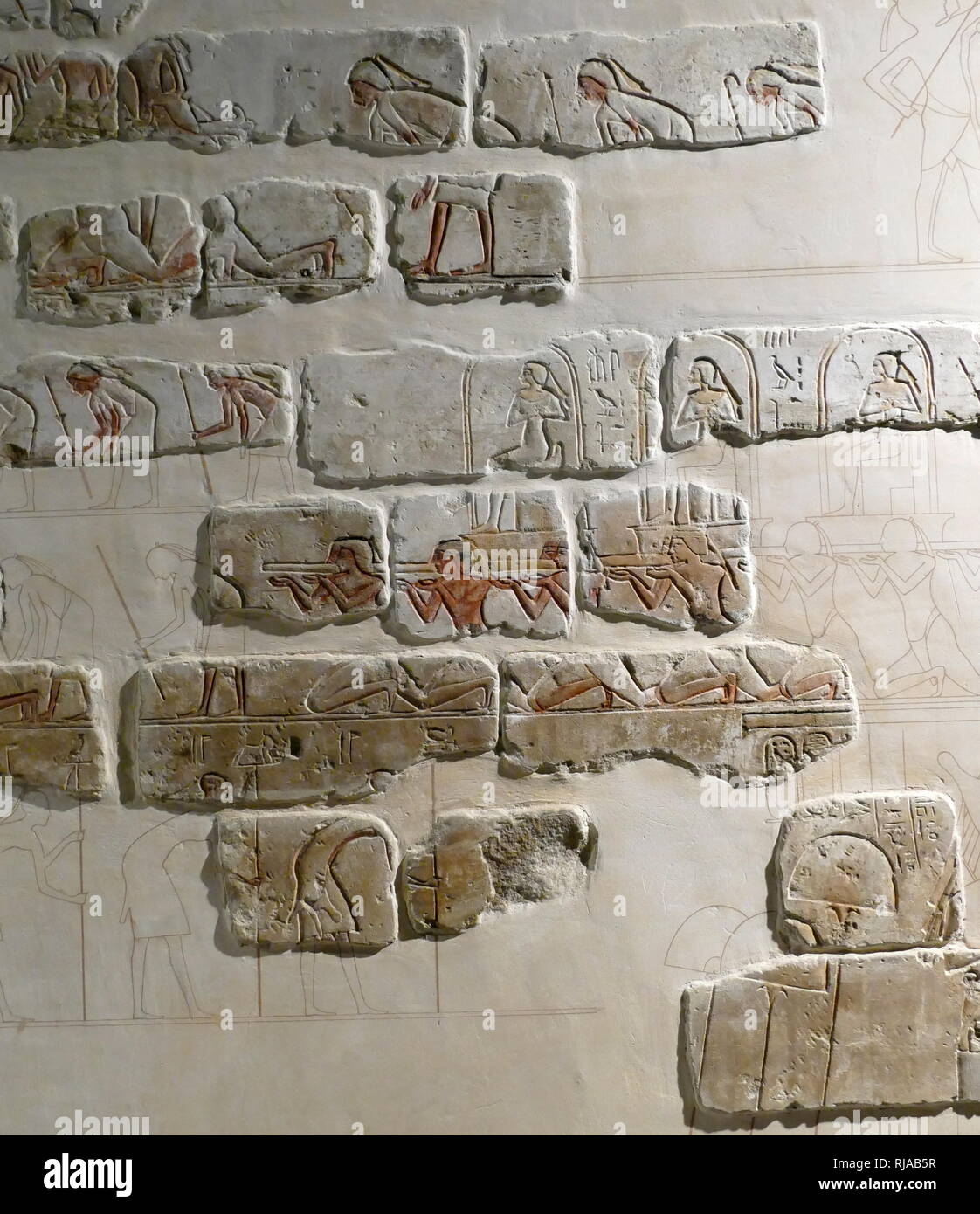 Détail d'une fresque murale de Karnak montrant les éléments d'un Cortège royal (Sed) Festival tenu dans la cour d'Amarna, sous le règne d'Akhenaton. 1365-1360 BC. Akhénaton ( appelé avant la cinquième année de son règne, Amenhotep IV), était un pharaon égyptien de la xviiie Dynastie qui régna pendant 17 ans et peut-être mort en 1336 ou 1334 av. J.-C.-B. Il est noté pour l'abandon du polythéisme traditionnel égyptien et l'introduction sur le culte centré Aton. Banque D'Images