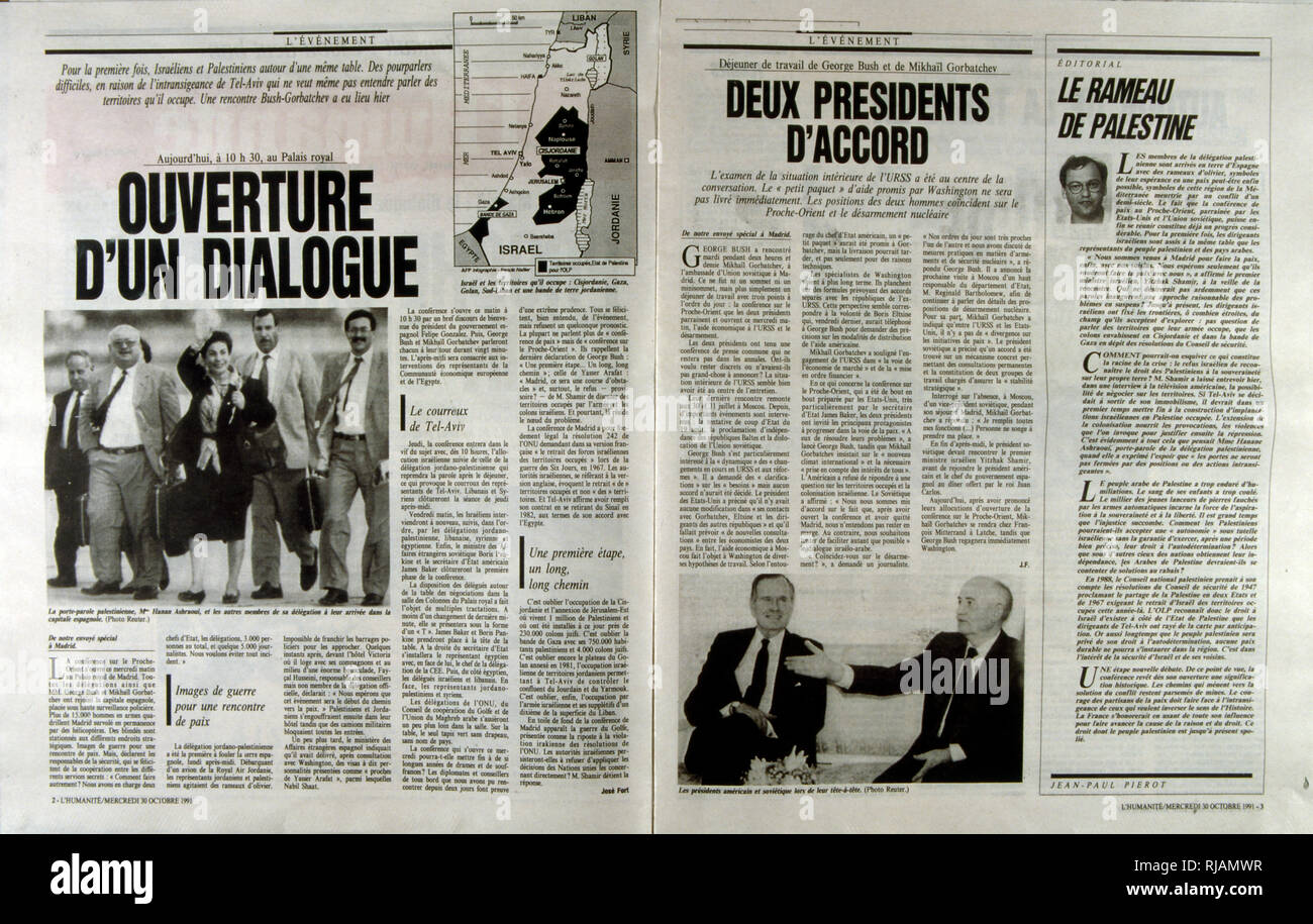 Publication française "L'Evenement" de rapports sur la Conférence de Madrid ; une conférence de paix, tenue du 30 octobre au 1 novembre 1991 à Madrid, organisé par l'Espagne et co-parrainé par les États-Unis et l'Union soviétique. C'était une tentative de la communauté internationale pour relancer le processus de paix israélo-palestinien par le biais de négociations entre Israël et les Palestiniens ainsi que les pays arabes, dont la Jordanie, le Liban et la Syrie. Banque D'Images