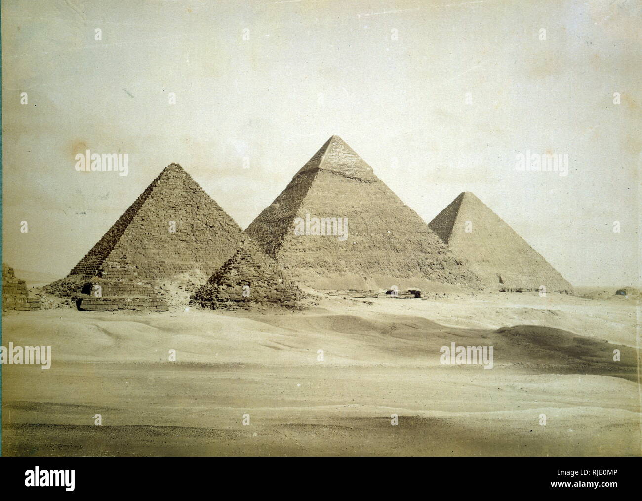 Photographie des grandes pyramides de Gizeh, Egypte, circa 1870 Banque D'Images