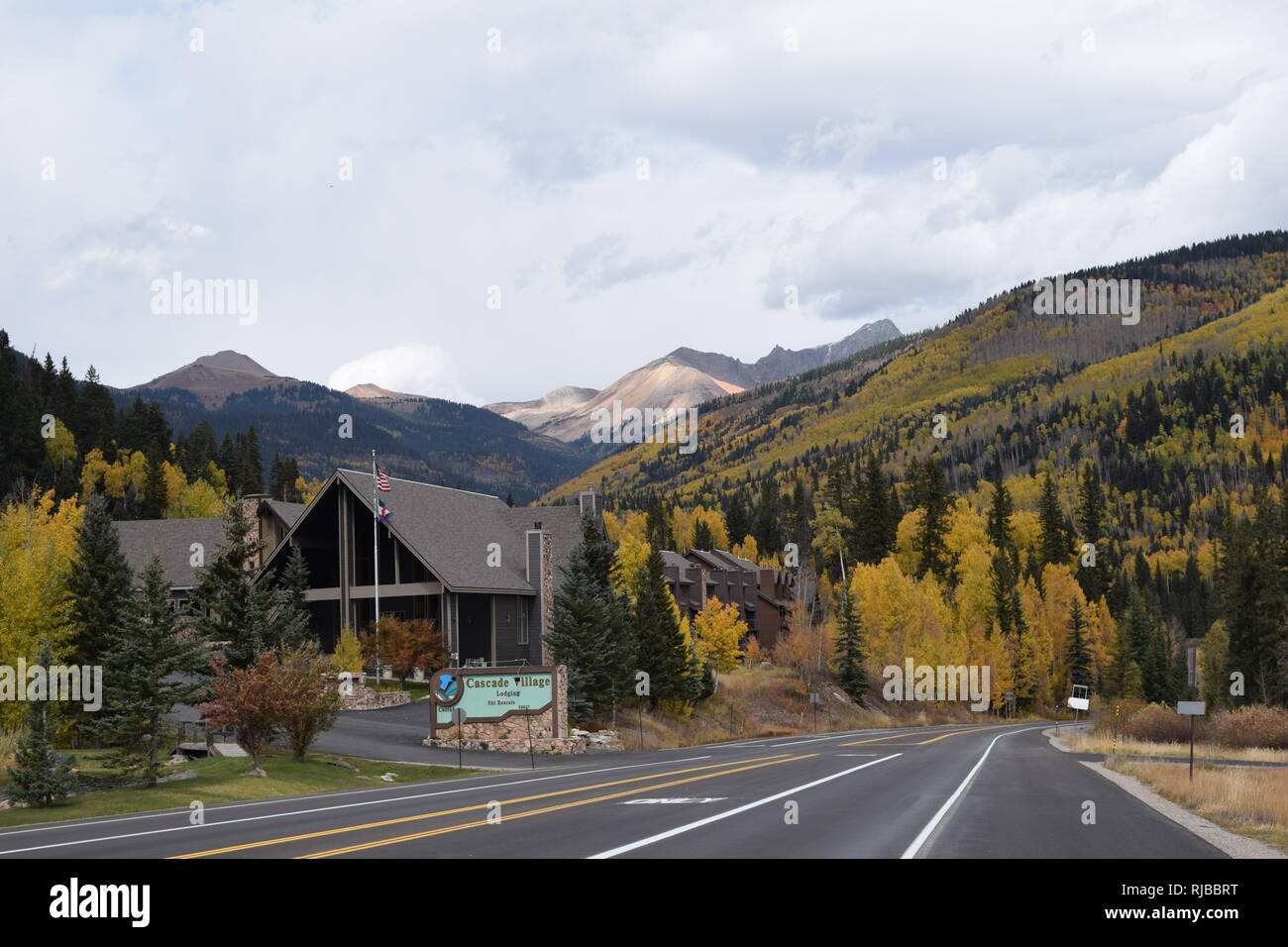 Beau chalet rustique dans des paysages du Colorado Banque D'Images