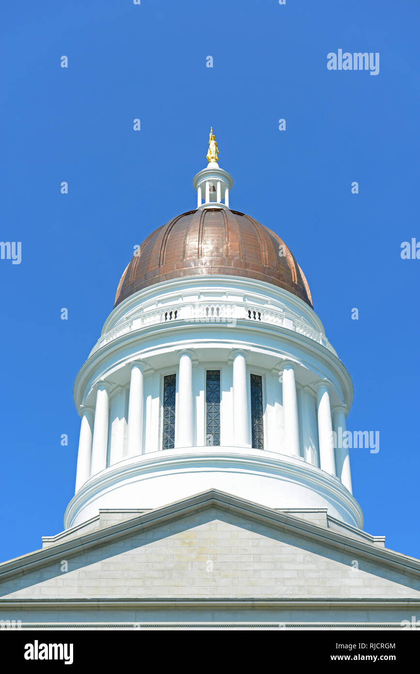 Maine State House est la capitale de l'Etat de l'État du Maine de Augusta, Maine, USA. Maine State House a été construit en 1832 avec style néogrec. Banque D'Images