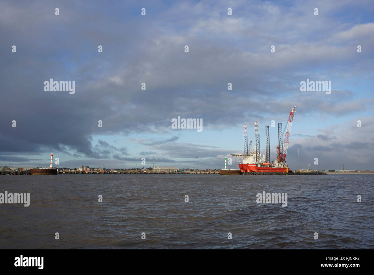 Bateau amarré Great Yarmouth port externe, Norfolk England UK Banque D'Images