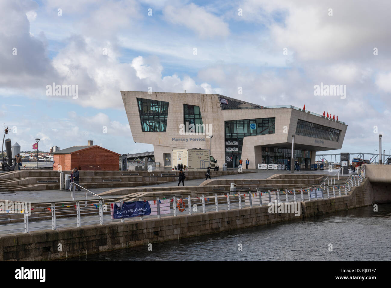 La gare maritime de Mersey à Liverpool's Pier Head, Liverpool, Merseyside, Royaume-Uni Banque D'Images