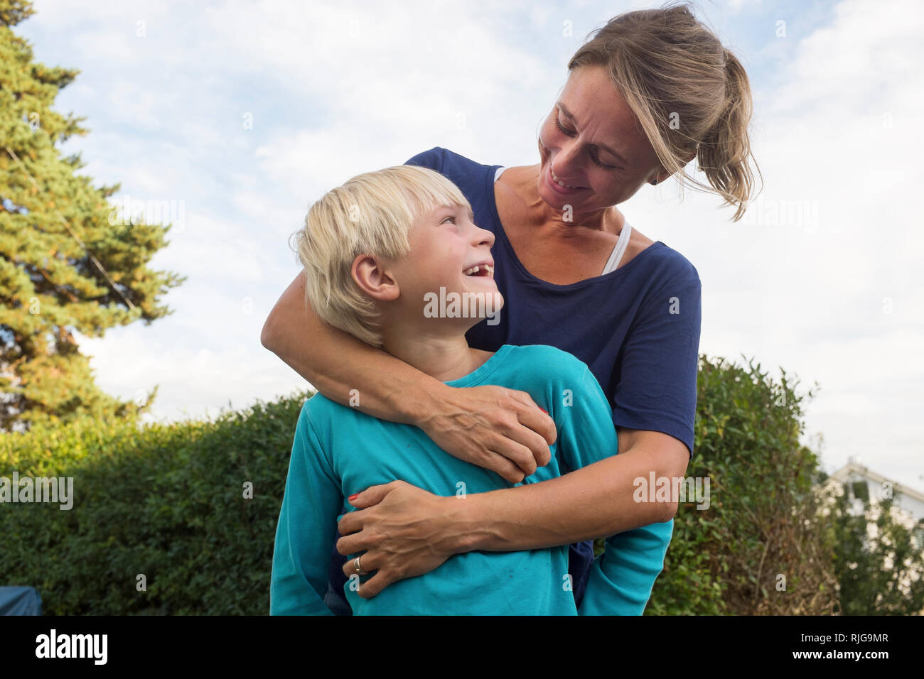 Mère avec fils Banque D'Images