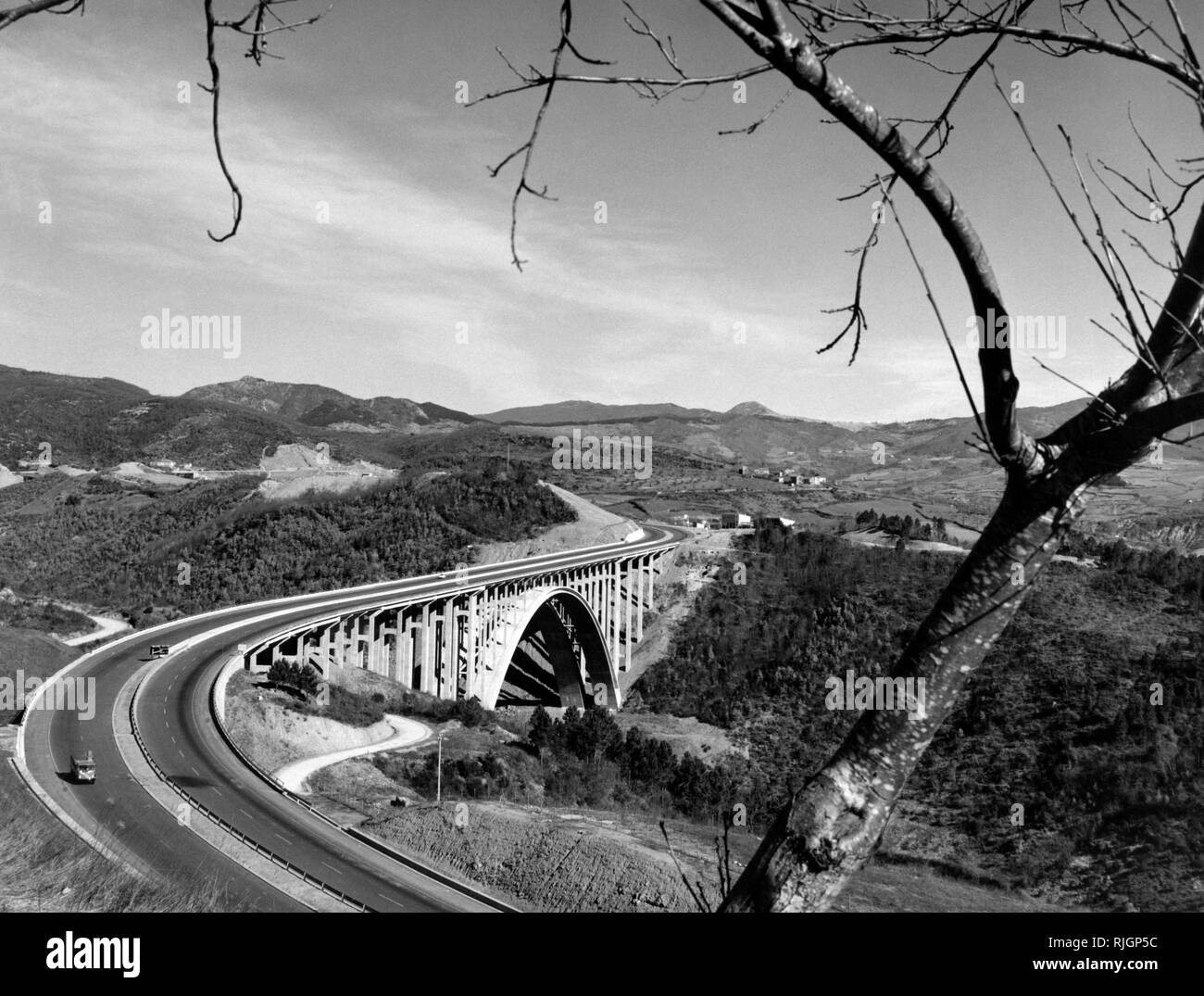 L'autostrada del sole, Bologne-Firenze, 1960 Banque D'Images
