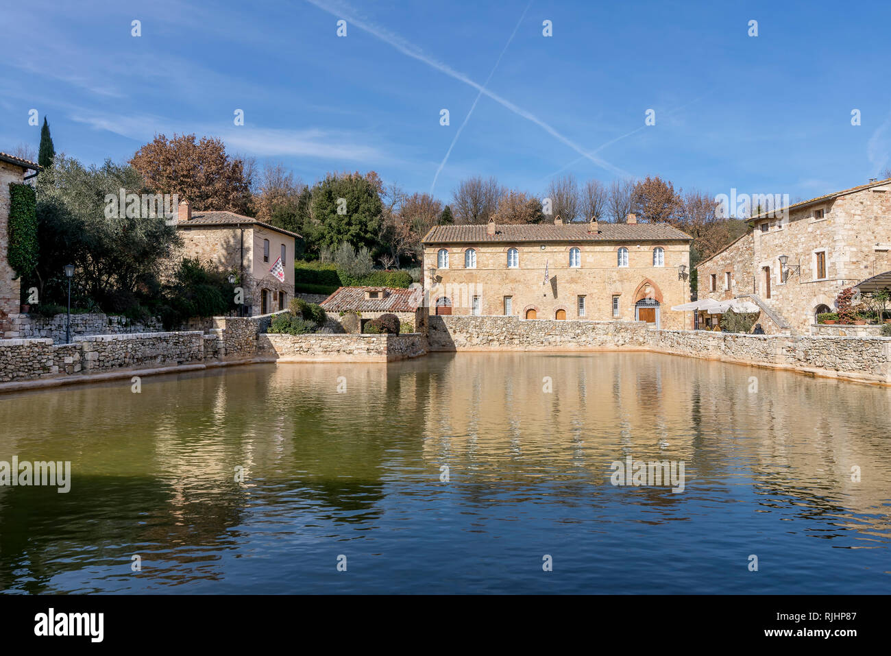 Le spa village médiévale caractéristique de Bagno Vignoni, Sienne, Toscane, Italie Banque D'Images