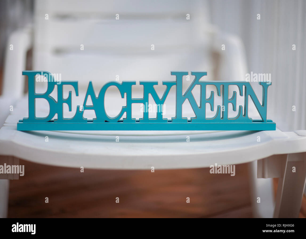 Turquoise en bois panneau disant Beachy Keen Banque D'Images