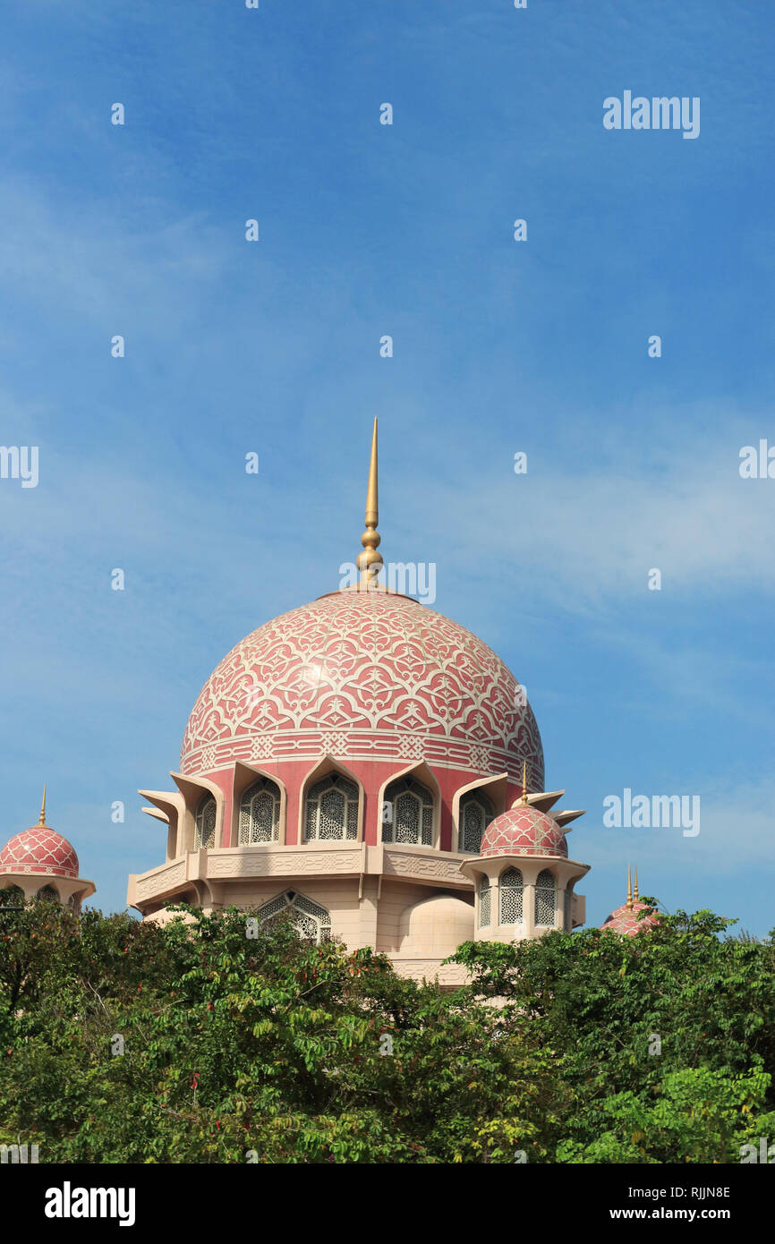Masjid Putra ou Mosquée Putra à Putrajaya Malaisie Banque D'Images