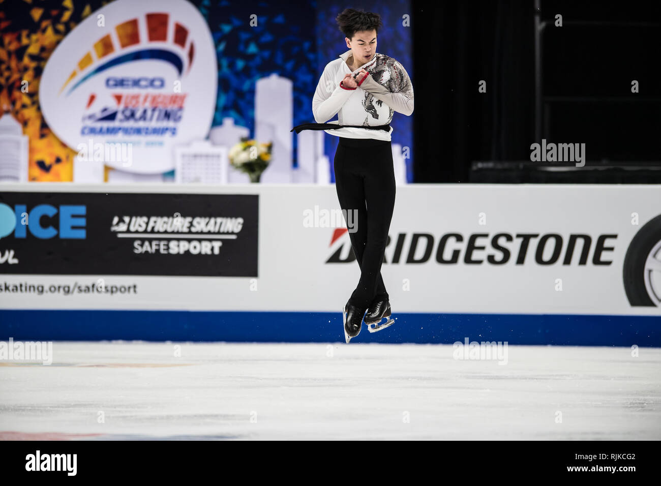 Detroit, Michigan, USA. Feb, 2019 4. VINCENT ZHOU effectue au cours de la mens style libre du championnat de patinage artistique 2019-nous à Little Caesars Arena, Detroit, Michigan. (Crédit Image : © Scott Hasse/ZUMA Press) Banque D'Images