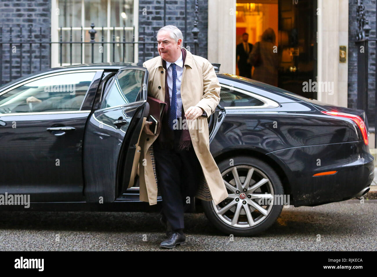 Geoffrey Cox - Procureur général vu arriver au Downing Street pour assister à la réunion hebdomadaire du Cabinet. Banque D'Images