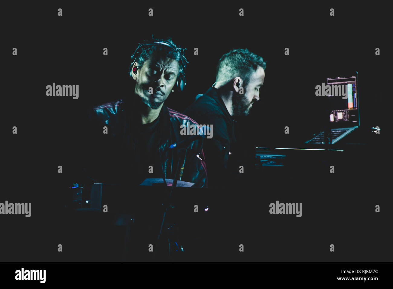 Milan, Italie. 6 Février, 2019. Grant : "Papa G' Marshall, du groupe de trip hop britannique Massive Attack en live sur scène à Milan, lors du Forum d'Assago, pour le 'tour' mezzanine crédit 2019 : Alessandro Bosio/Alamy Live News Banque D'Images