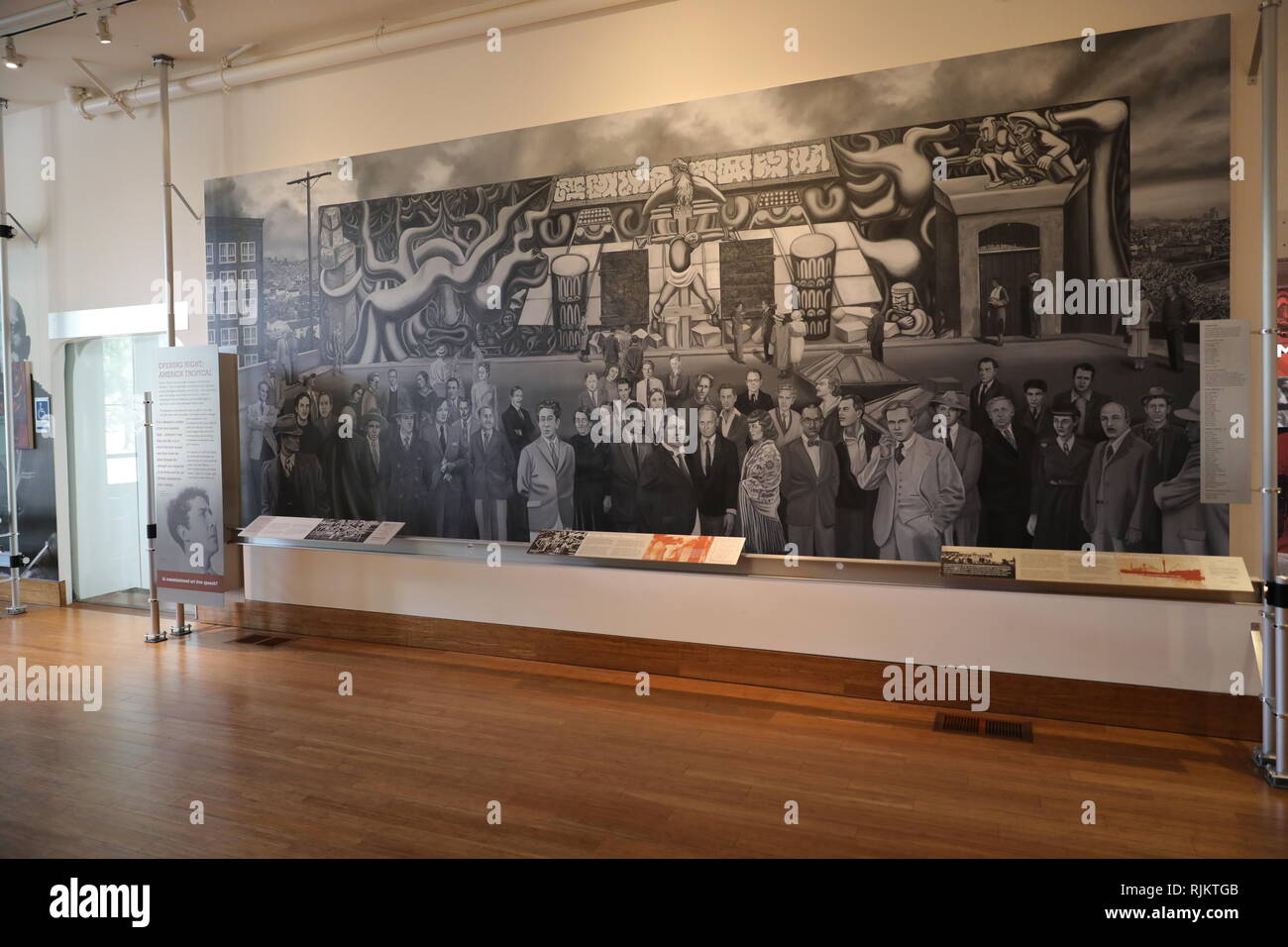 Los Angeles, CA / USA - 2/5/2019 : América tropical est une peinture murale 1932 créé par David Alfaro Siqueiros à Los Angeles, Californie Banque D'Images