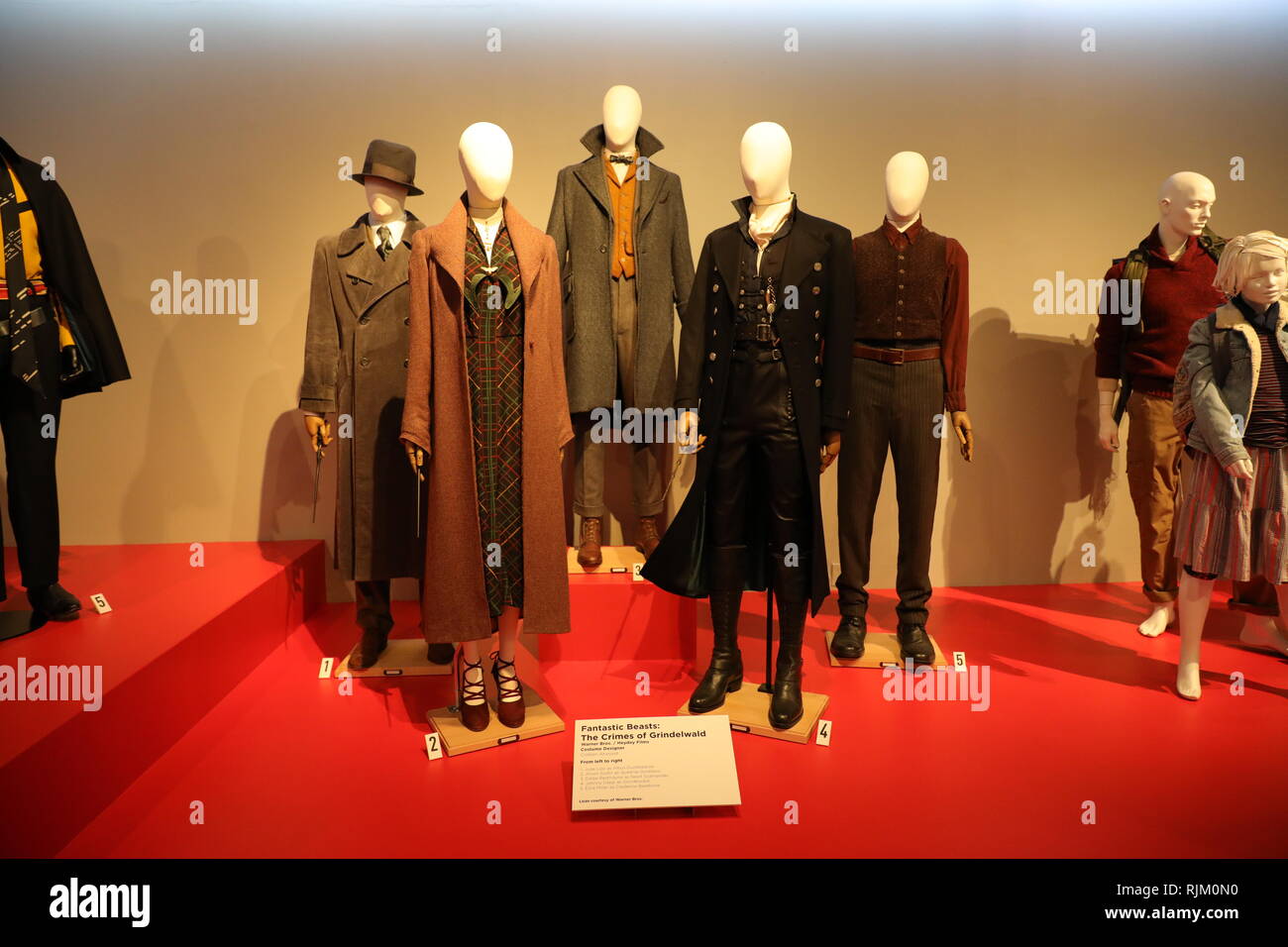 Los Angeles, CA / USA - 2/5/2019 : Costumes de 2019 films nommés aux Oscars, sur l'affichage à l'Institut de la mode/FIDM Design & Merchandising museum. Banque D'Images