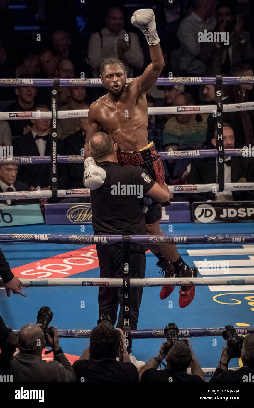 Jake Ball vs Craig Richards à l'O2 arena. Londres, Royaume-Uni. Banque D'Images