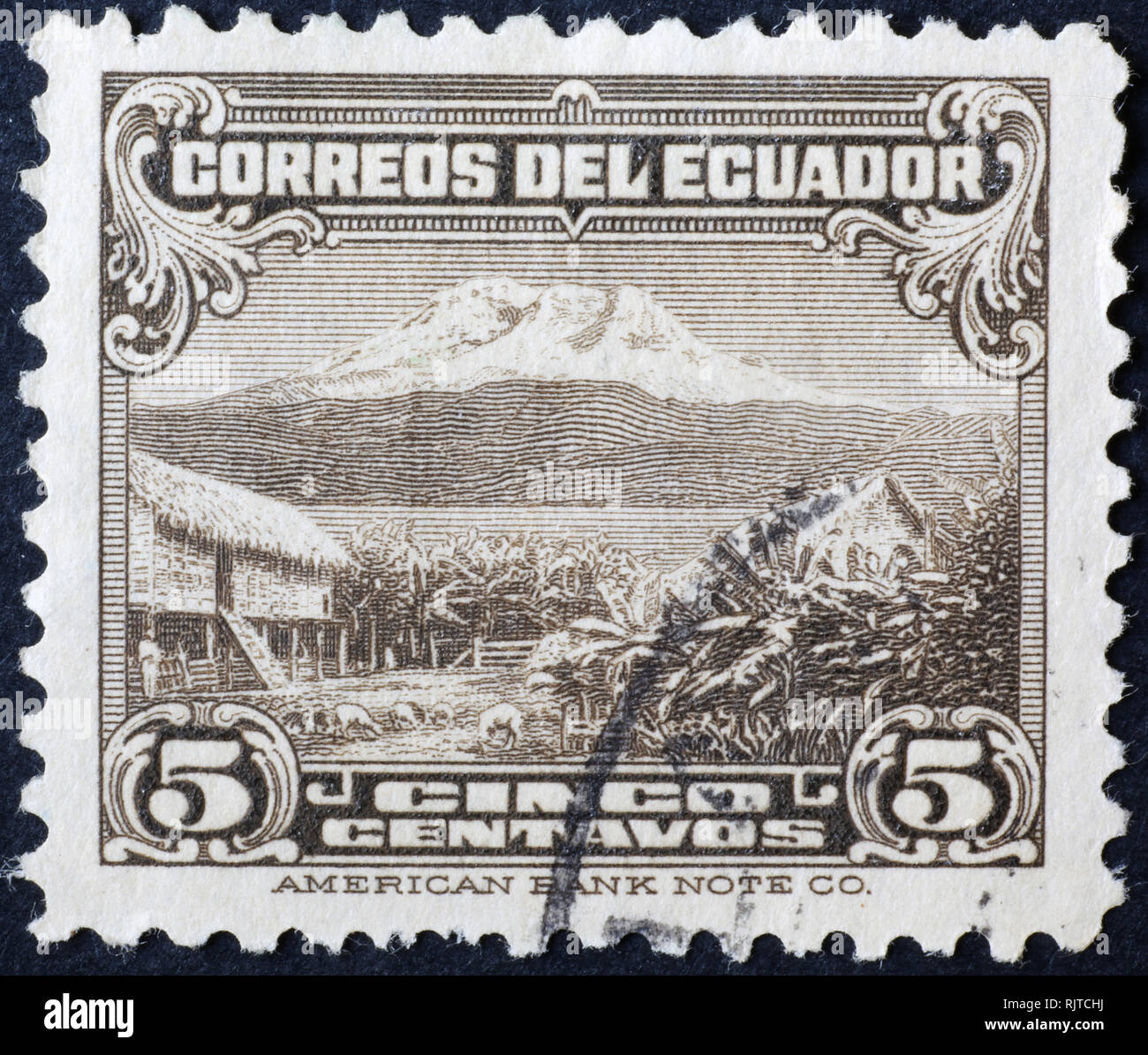 Volcan de l'Equateur sur les vieux stamp Banque D'Images