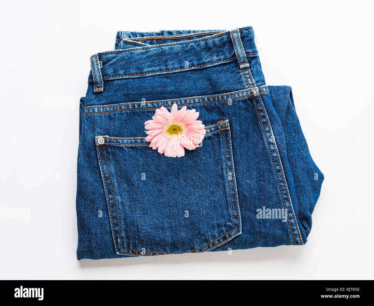 Jeans maman Banque de photographies et d'images à haute résolution - Alamy