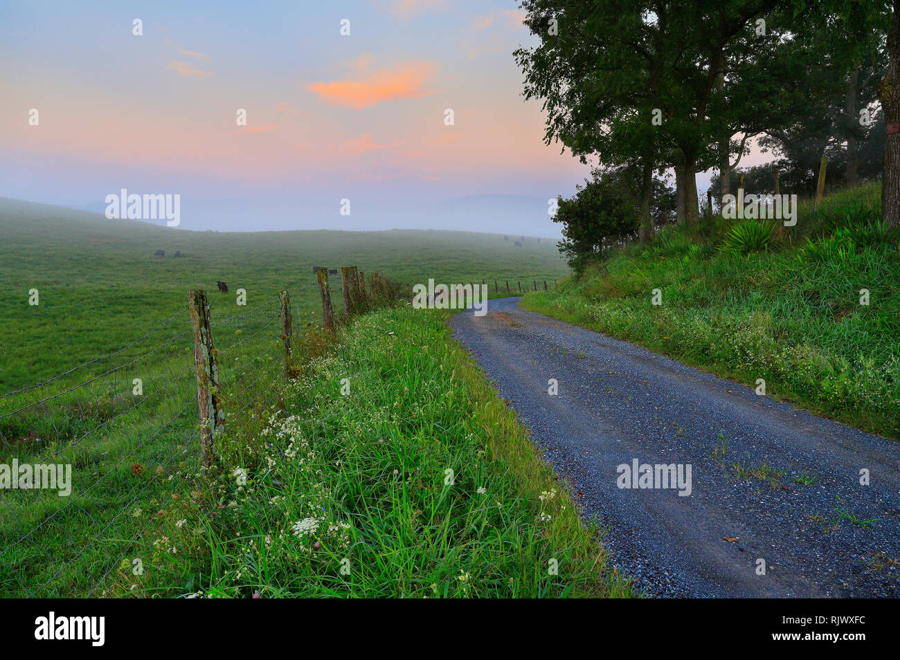 Le lever du soleil, Swoope, vallée de Shenandoah, en Virginie, USA Banque D'Images