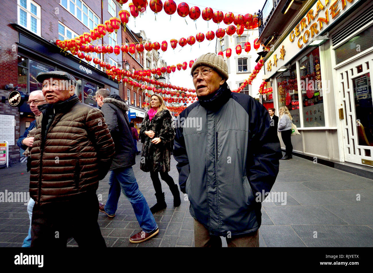 Londres, Angleterre, Royaume-Uni. Gerrard Street, Chinatown. Banque D'Images