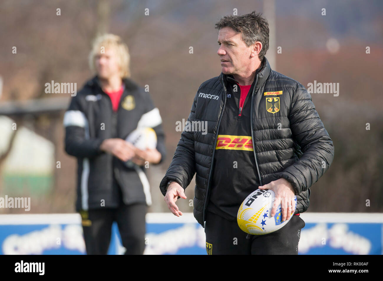 Heidelberg, Allemagne. Le 04 février, 2019. La formation de l'équipe nationale allemande de Rugby. Headcoach Mike Ford (Allemagne, à droite), dans l'arrière-plan co-formateur Mauritz Botha (Allemagne). L'Allemand 15-man de l'équipe nationale de rugby va commencer à Bruxelles contre la Belgique le samedi dans l'ronde de championnat. Malgré quelques départs à la DRV équipe sous l'entraîneur national Ford va en toute confiance dans le premier match du championnat européen dans le petit stade du Heysel contre les forts belges. Credit : Jürgen Kessler/dpa/Alamy Live News Banque D'Images
