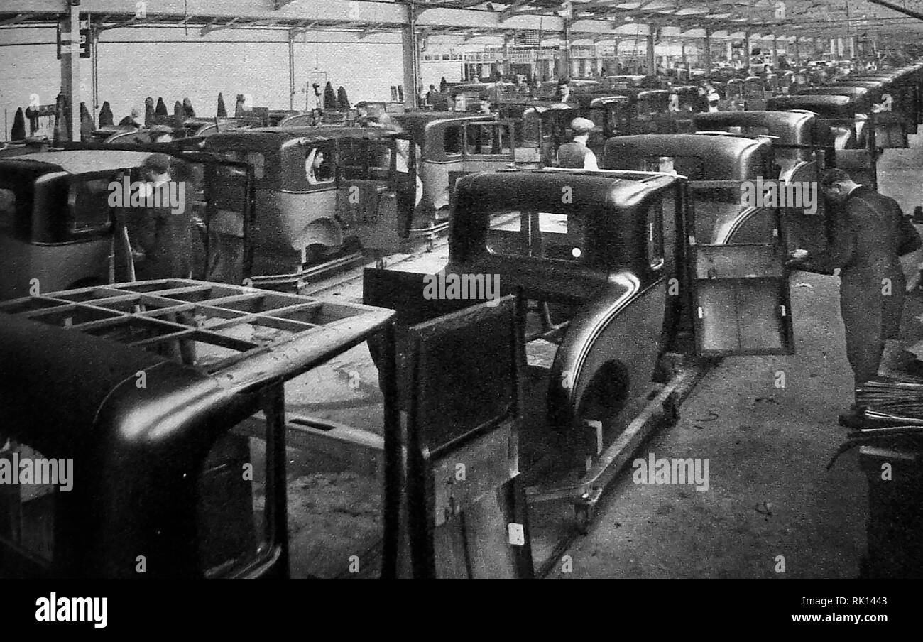1930 - Un regard sur la production de voitures à moteur Morris au Royaume-Uni. Banque D'Images