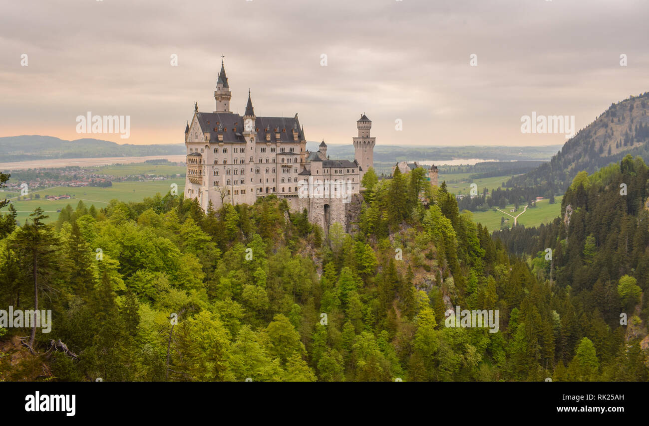 Le magnifique château de Neuschwanstein en Bavière, Allemagne Banque D'Images