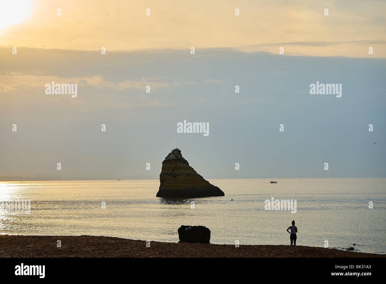 Lève-tôt au bord du lac en Algarve, Portugal Banque D'Images