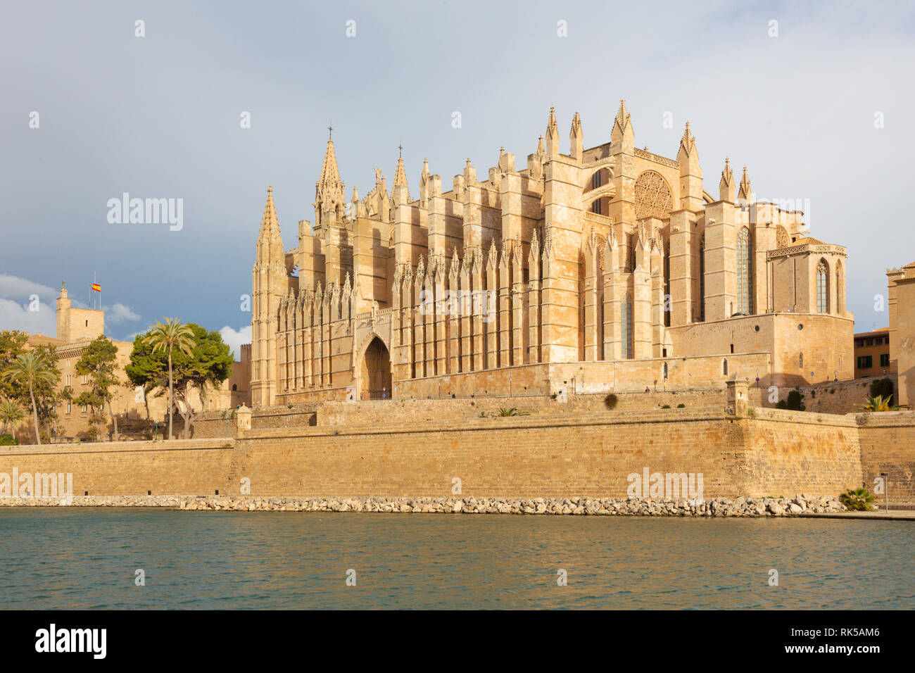 Palma de Majorque - La cathédrale La Seu et l'Almudaina. Banque D'Images