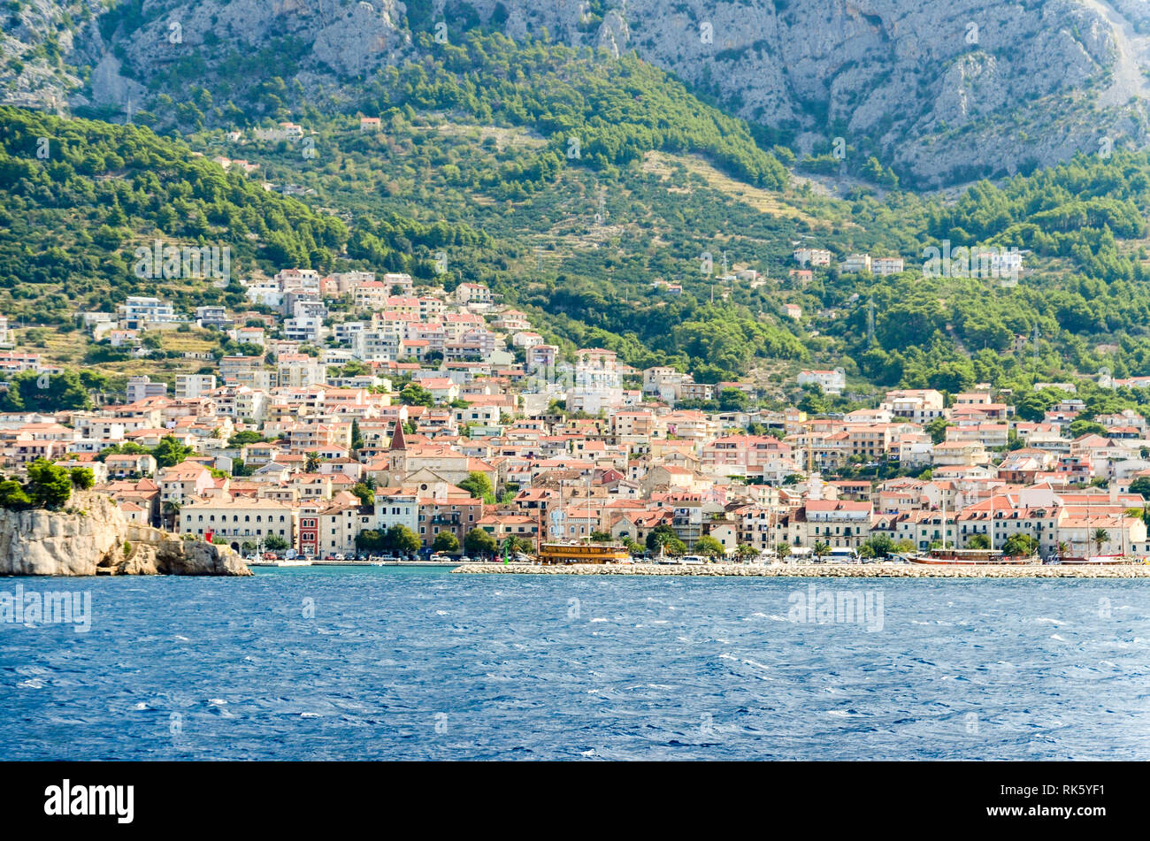 Falaises abruptes et nature magnifique sur la côte Adriatique, Croatie Banque D'Images