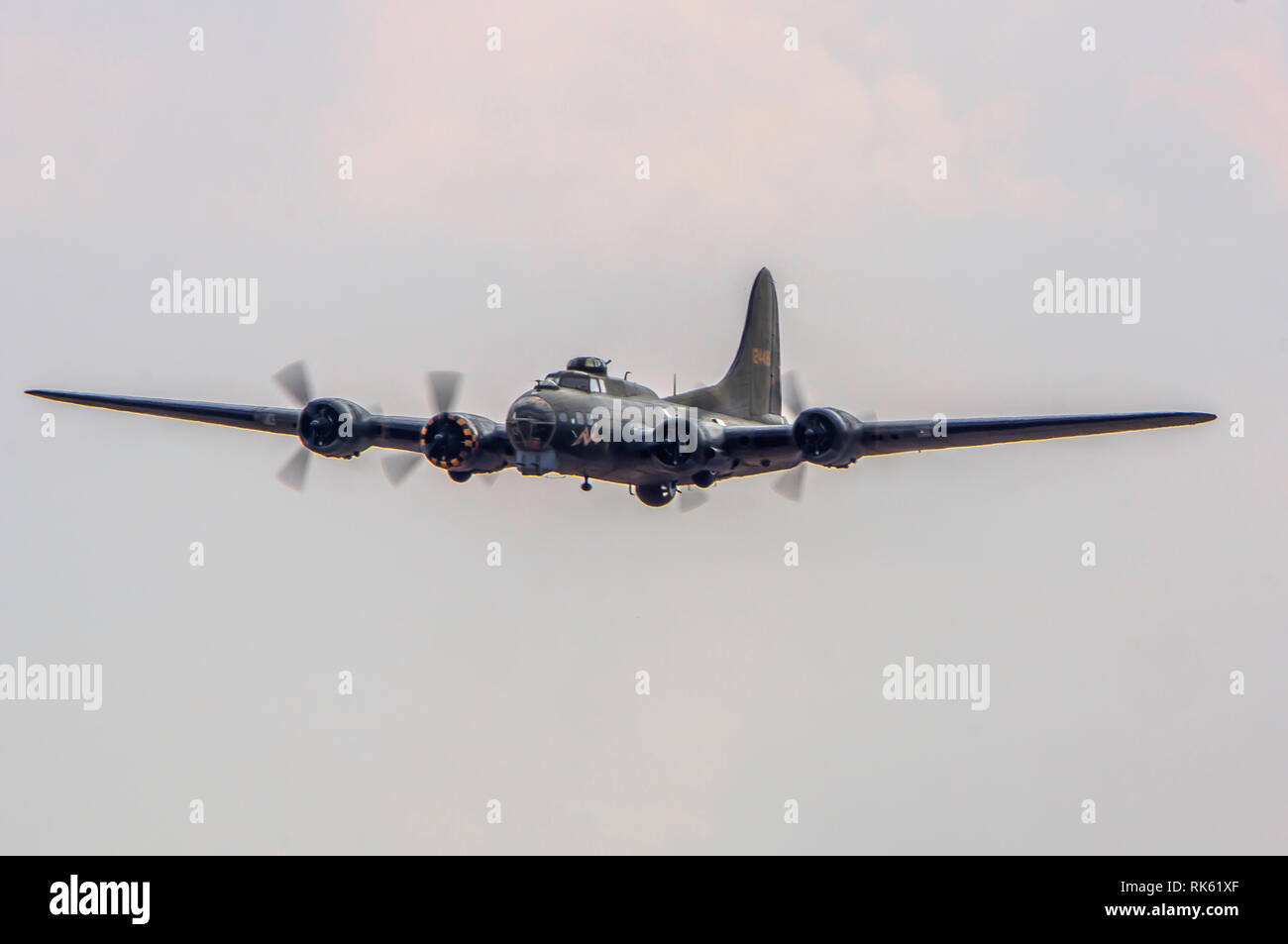 B17 Flying Fortress Sally B à l'Airshow Duxford Flying Legends 2018 Banque D'Images